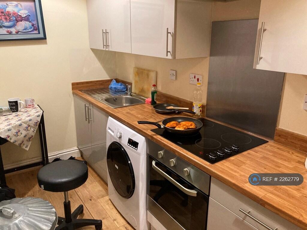 Main image of property: Cardiff, Cardiff, CF24