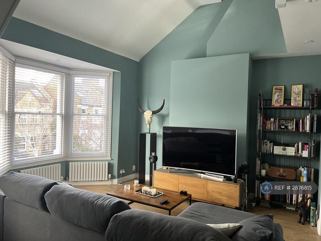 Main image of property: Top Floor, London, W3