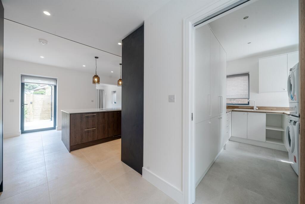 Additional image 8 of Wildwood Avenue, Bricket Wood, St. Albans