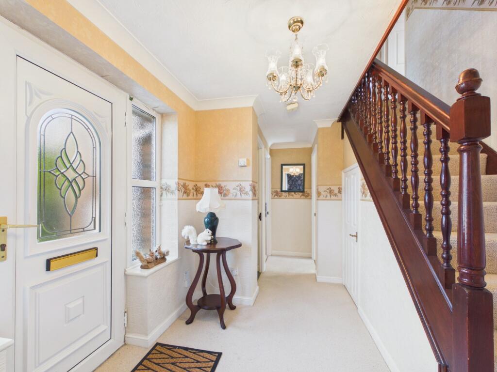 House in Hull - View 5