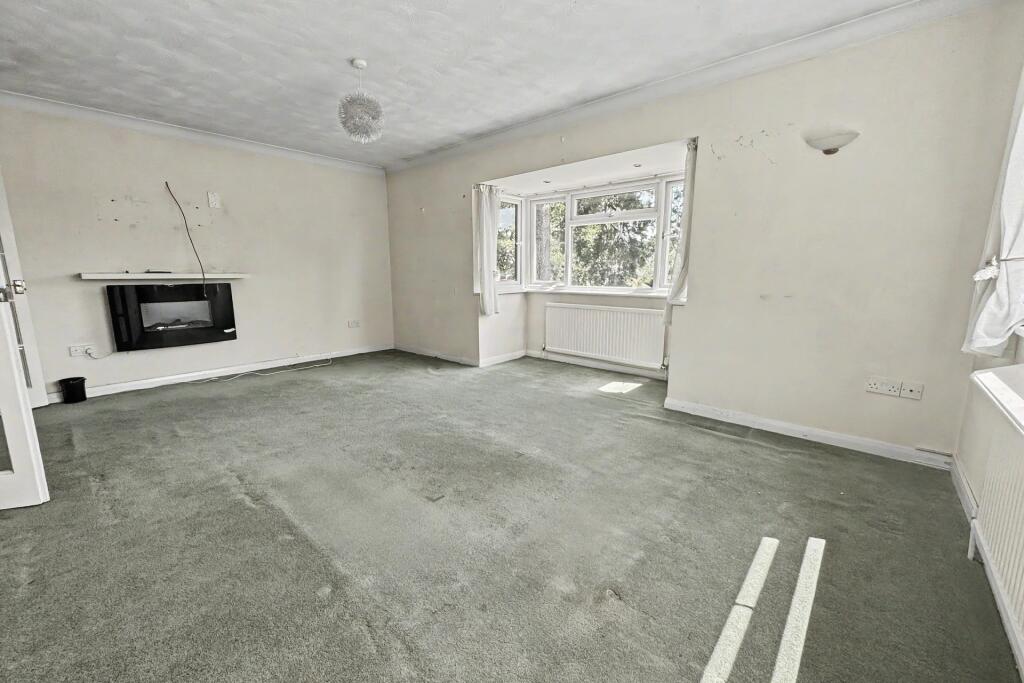 Ferndown photo 4