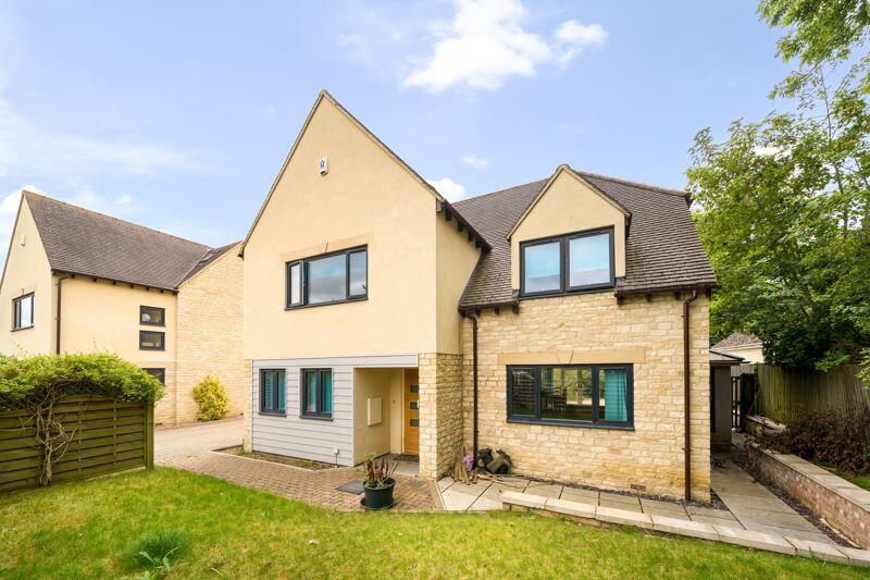 Main image of property: Warland Gardens, Kidlington