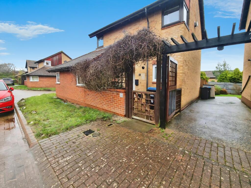 Main image of property: Matthew Court, Shenley Church End, Milton Keynes, MK5