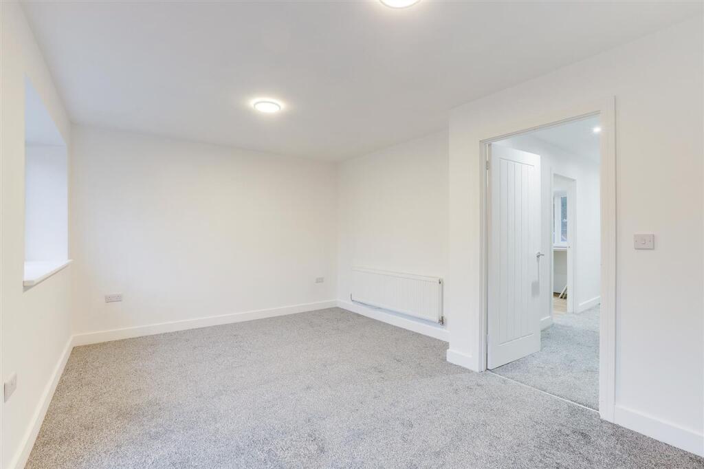 Woodfield Road, Pinxton, NG16 - View 4