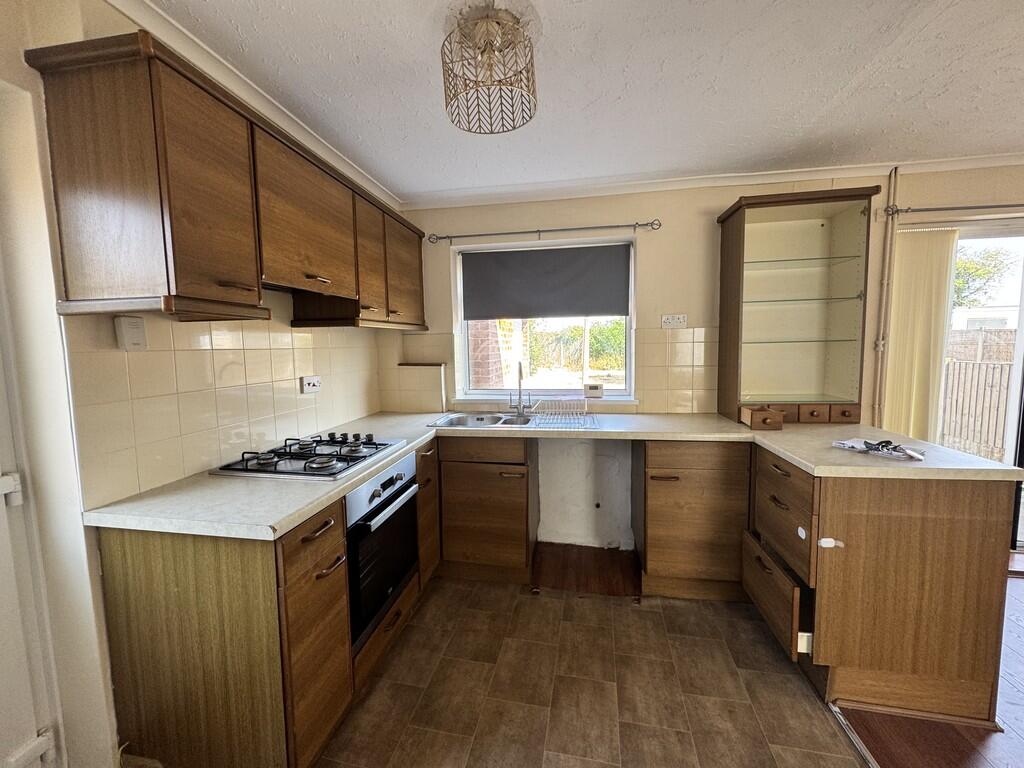 House in Worksop, Prospect Hill - View 3
