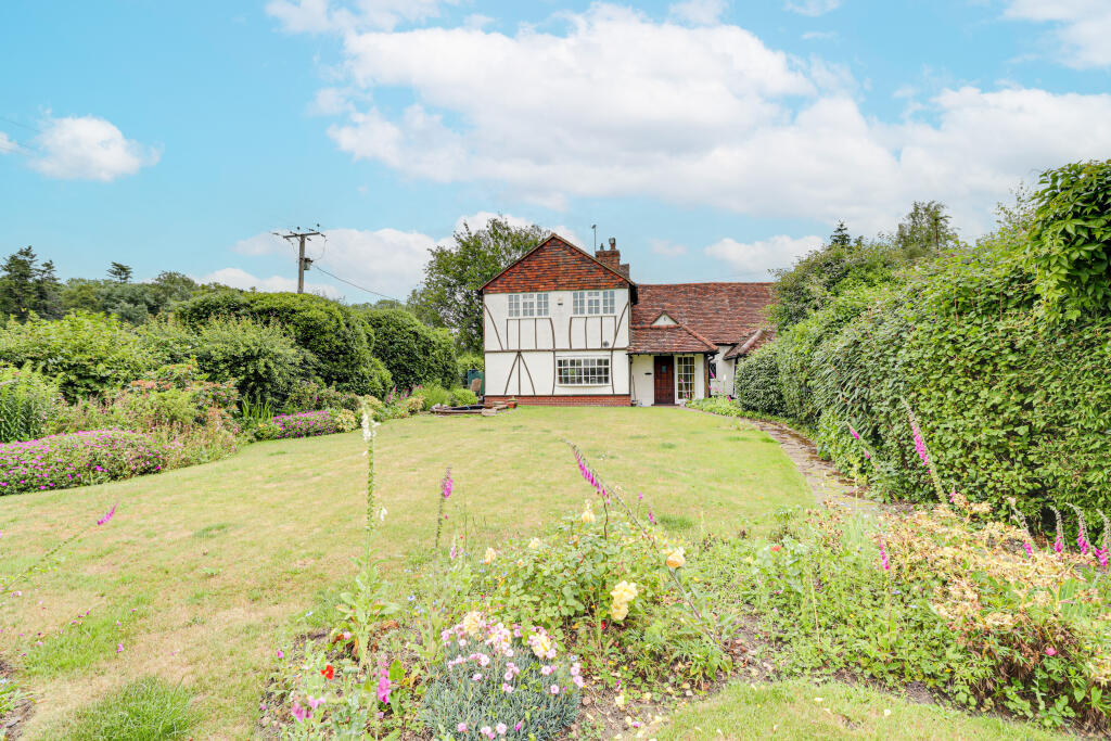 Additional image 25 of Apps Pond, Appspond Lane, Potters Crouch, AL2