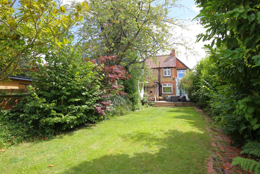 Loose Road, Maidstone - More
