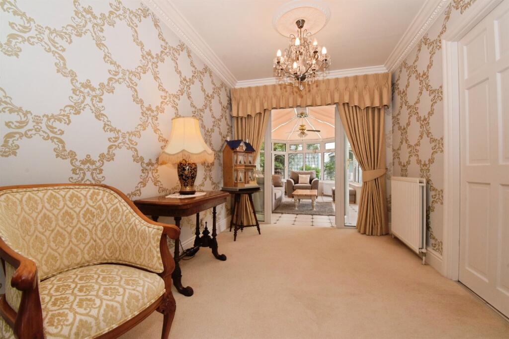 House in Harborough, Thurnby and Bushby - More