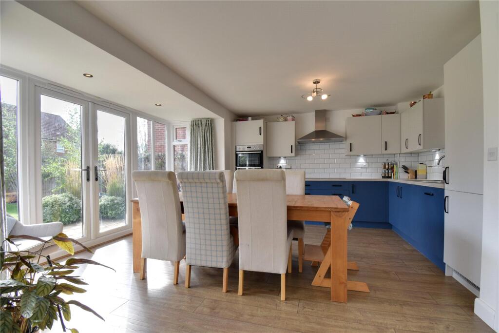 Maple Court, Northallerton, North Yorkshire, DL7 photo 3