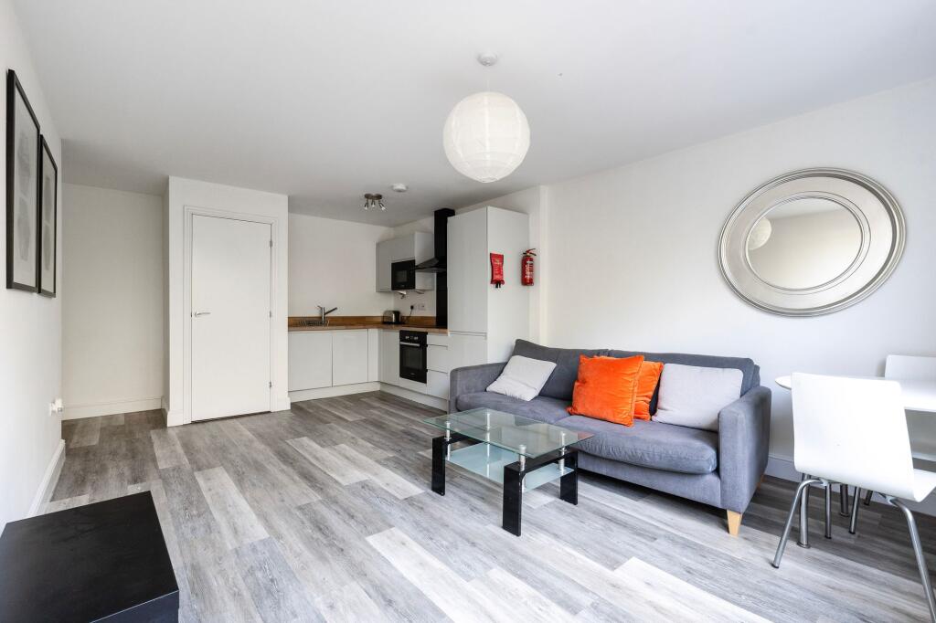 Apartment in Norwich - View 5