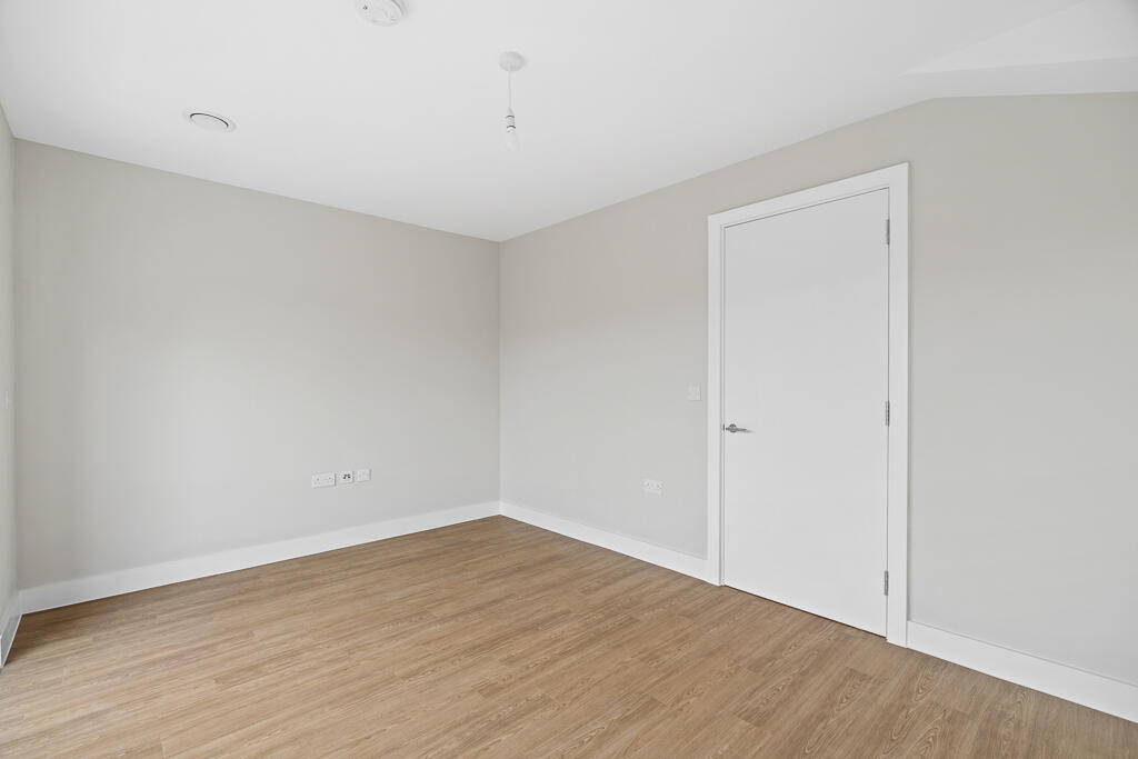House in Reading - View 4