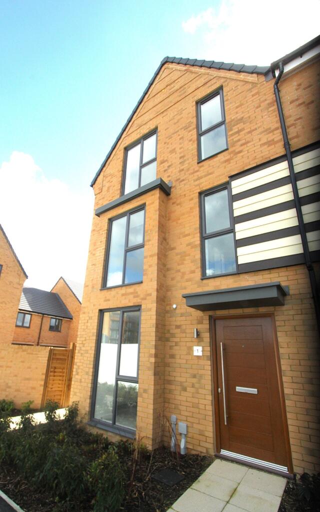 Main image of property: Henley Approach, Northfleet, Gravesend, Kent, DA11