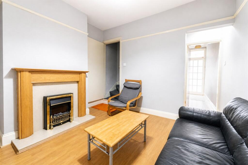 4 bedroom house for rent