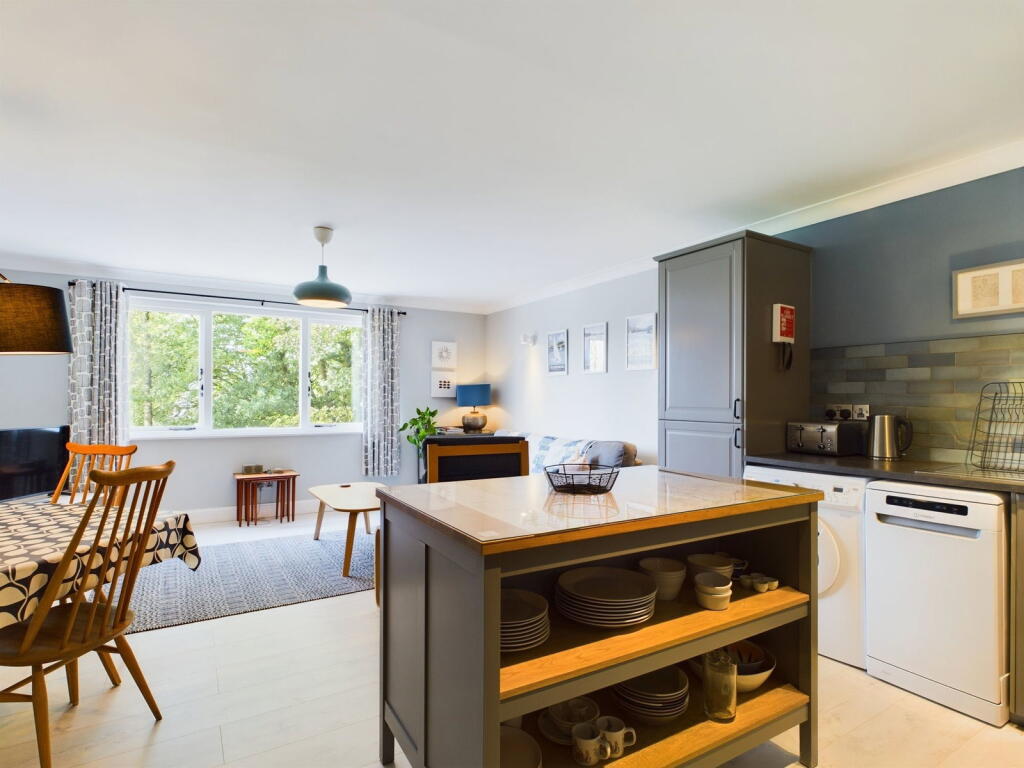 Apartment in Lancaster - View 5