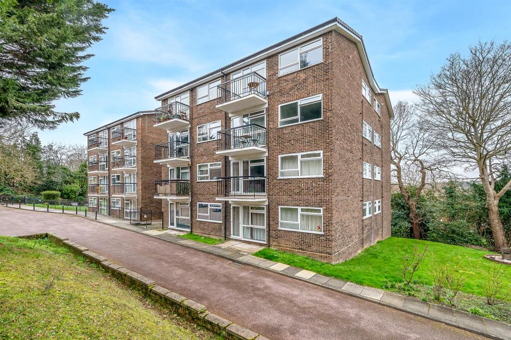 Main image of property: Scotts Ave, Shortlands, Bromley, BR2