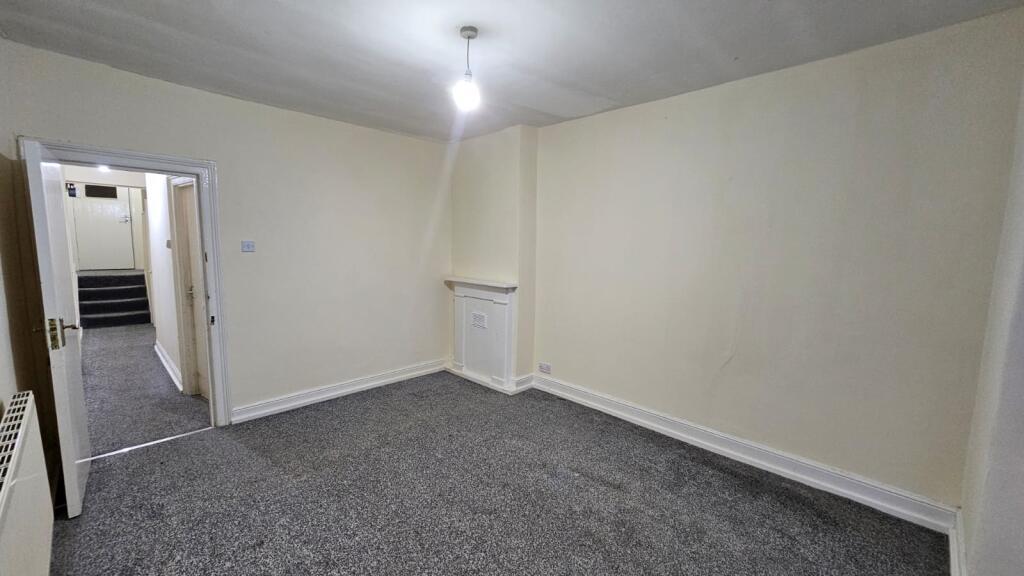 Apartment in London - View 2