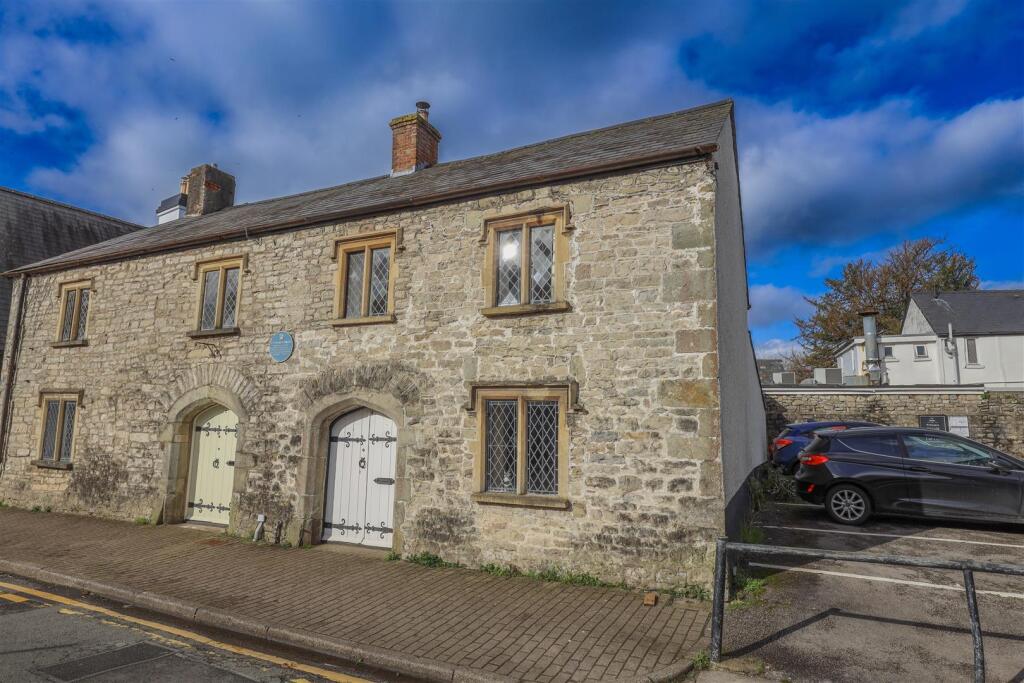 2-bed house on Church Street, Cowbridge, Vale of Glamorgan, CF71 7BB, £425,000