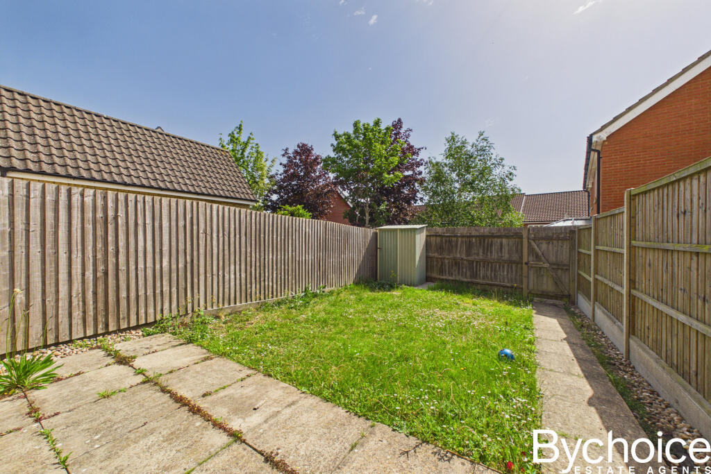 House in West Suffolk, Haverhill - More