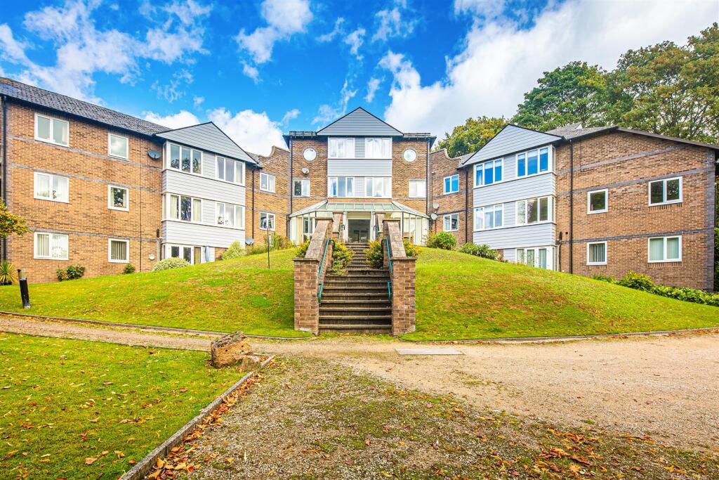 Main image of property: 2 Melbourne Avenue, Broomhill,S10