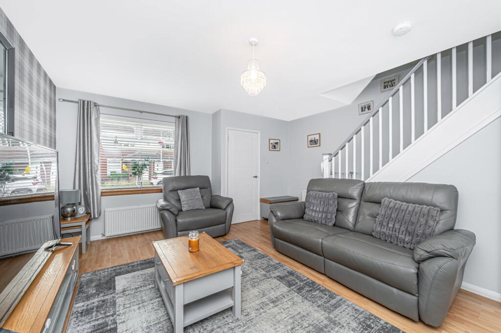 House in Kirkcaldy - More