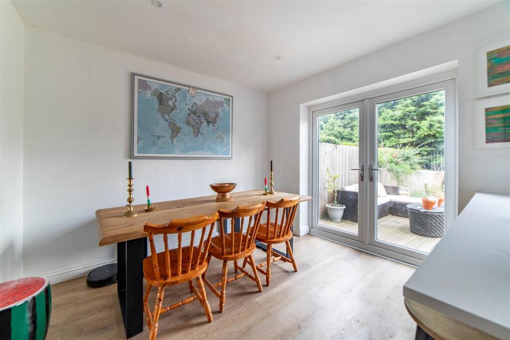 House in Newcastle upon Tyne, Blakelaw, Denton Burn - View 5