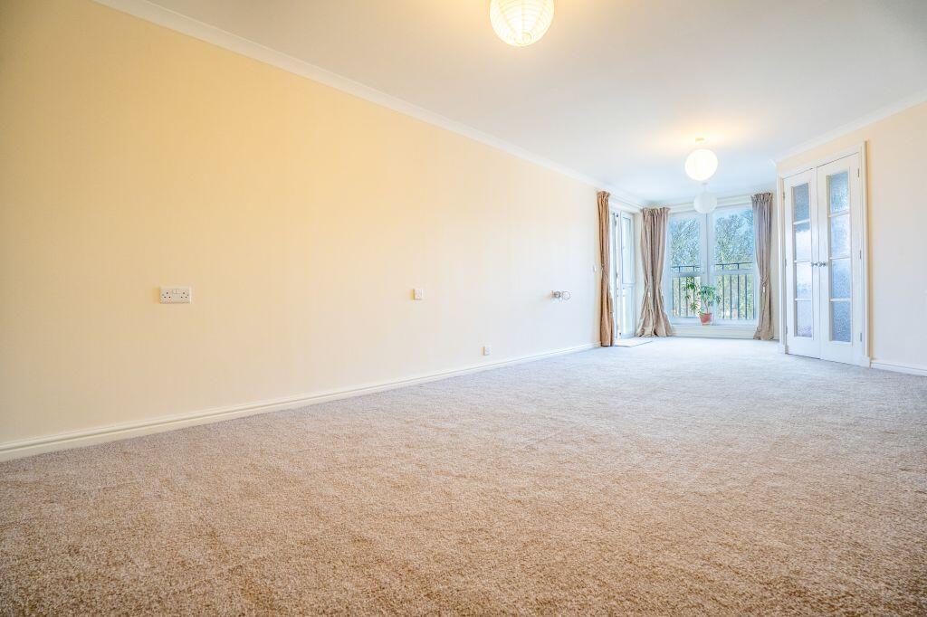 30 Cumbrae Court, Largs, KA30 8LG photo 4