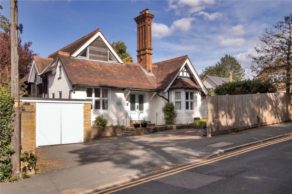 Main image of property: Mount Harry Road, Sevenoaks, Kent, TN13
