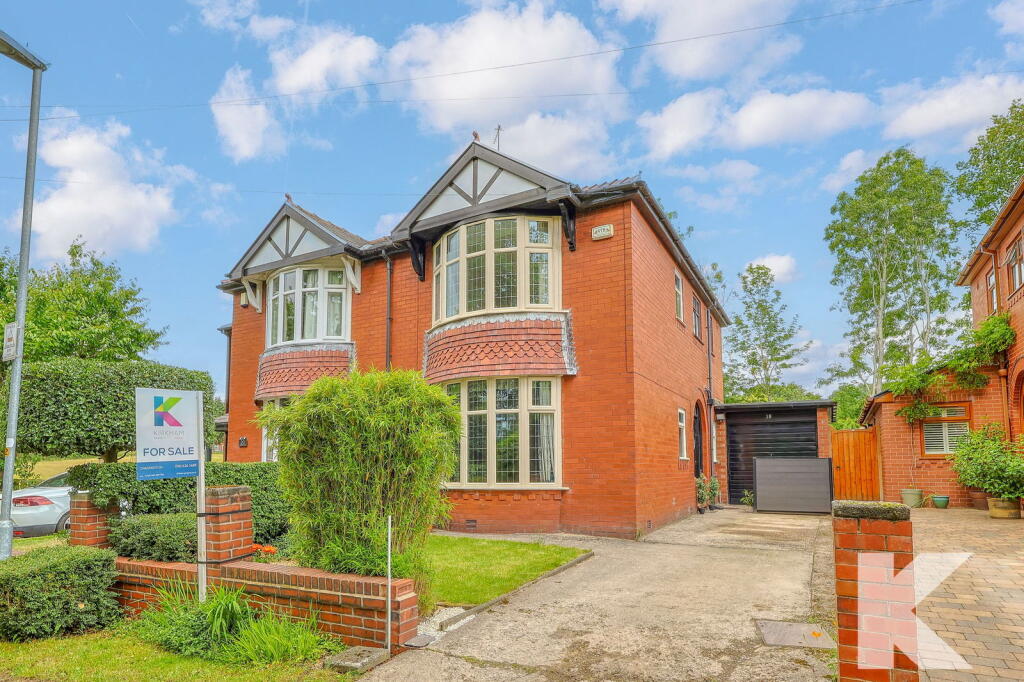 2-bed semi-detached on 18 Heights Lane, Chadderton, Oldham, OL1 2SA, £375,000