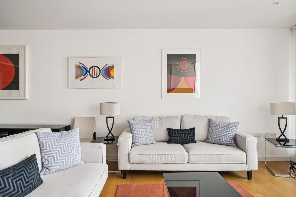 Apartment in London - View 5