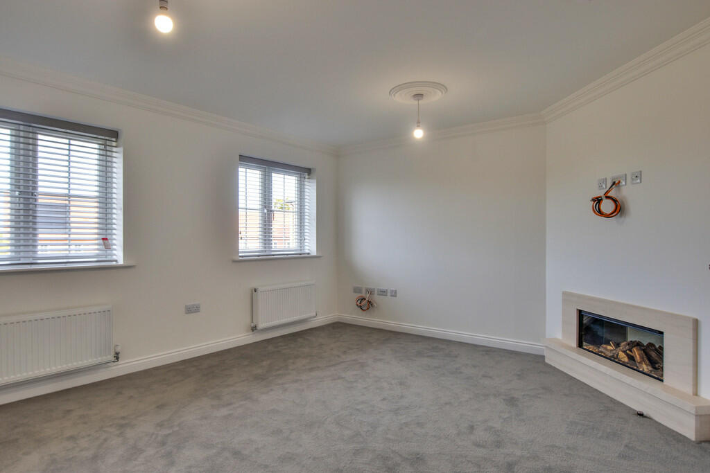 Woodlands Park, New Homes photo 4