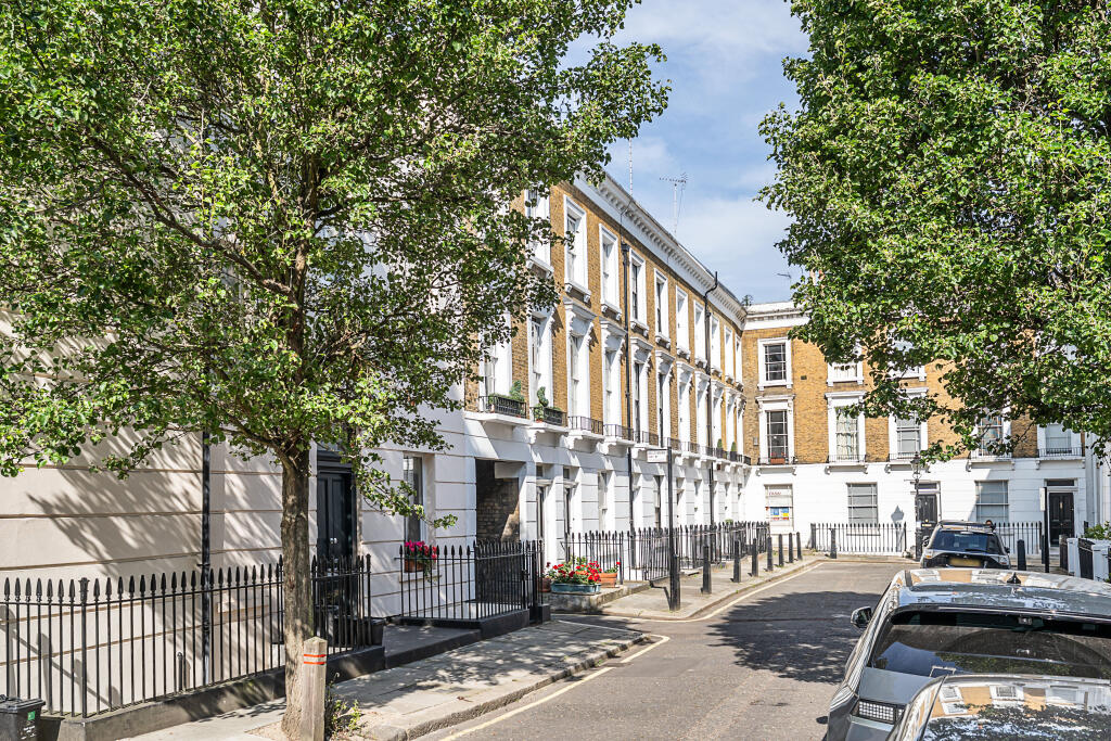 Main image of property: Churton Place, London, SW1V