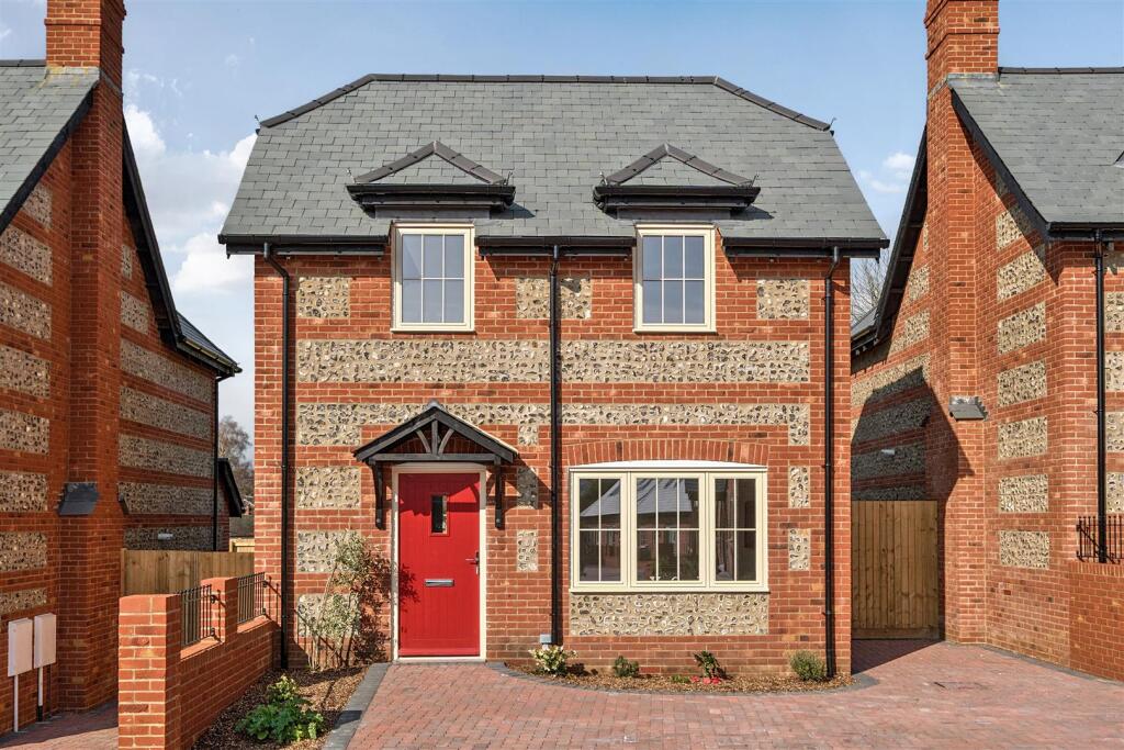 Main image of property: Fox View, Milborne St Andrew