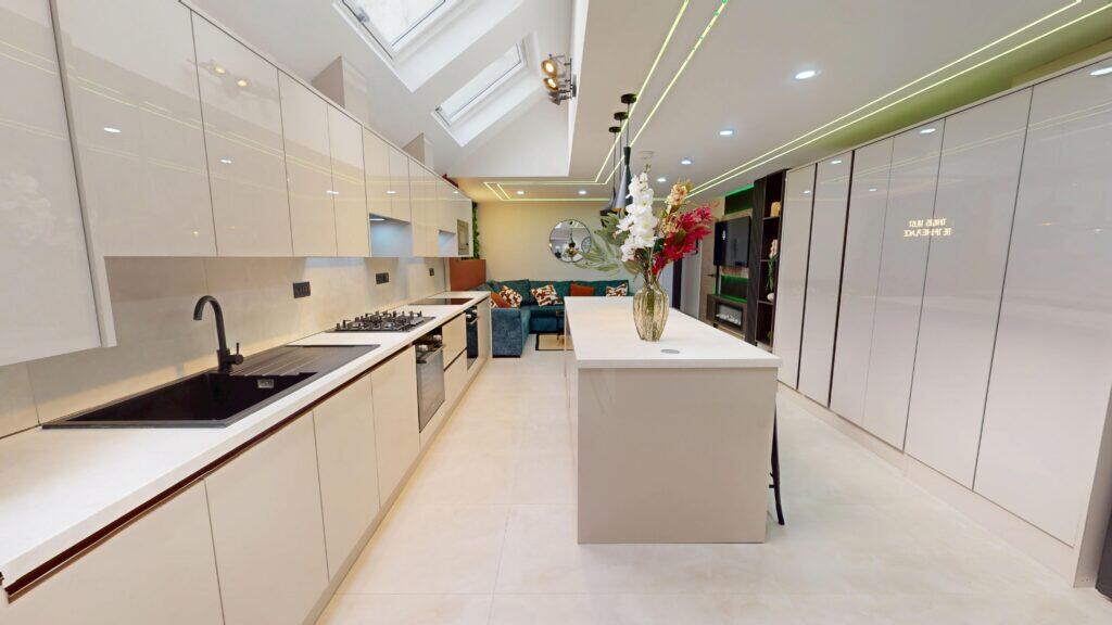 House in Birmingham - View 4