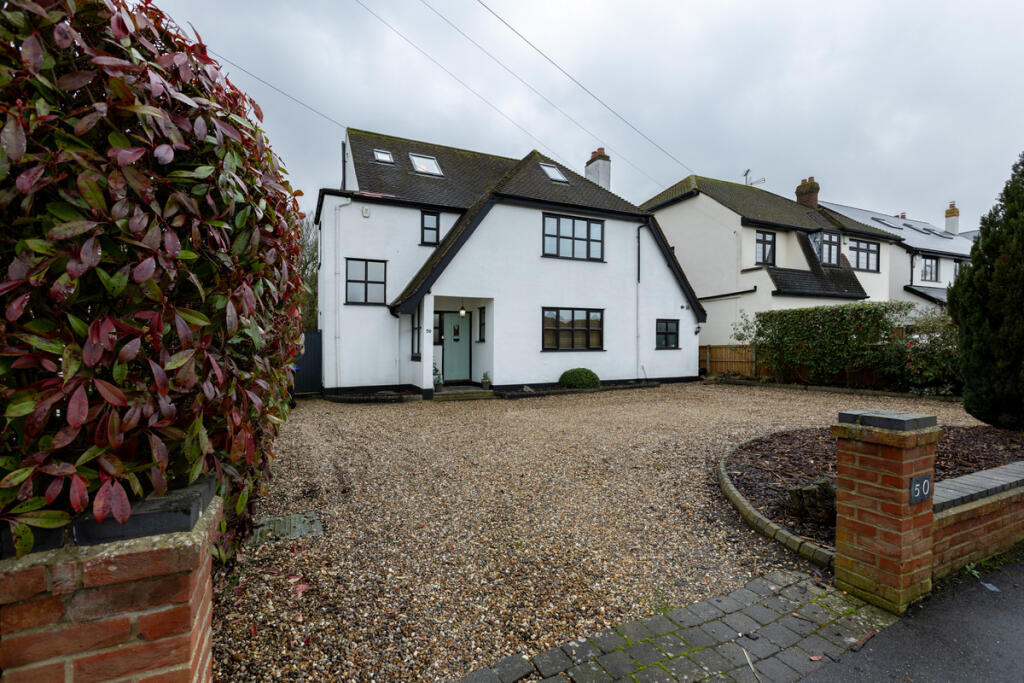 Main image of property: Woodside, Leigh-on-sea, SS9 4