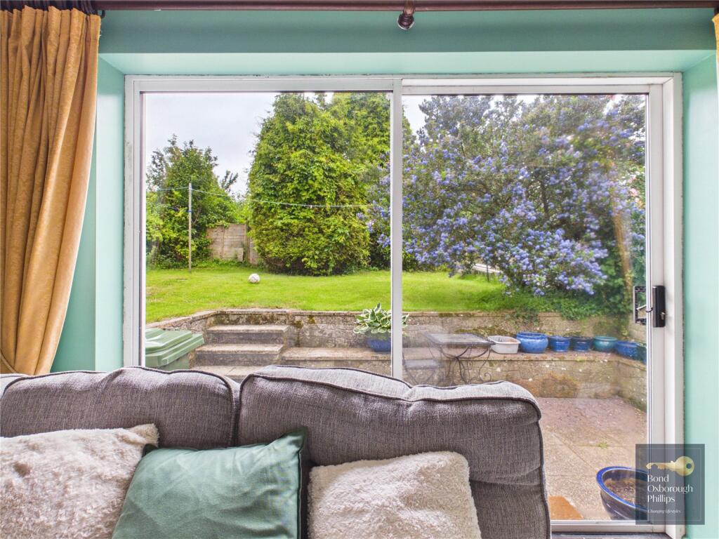 House in Torridge, Great Torrington - More