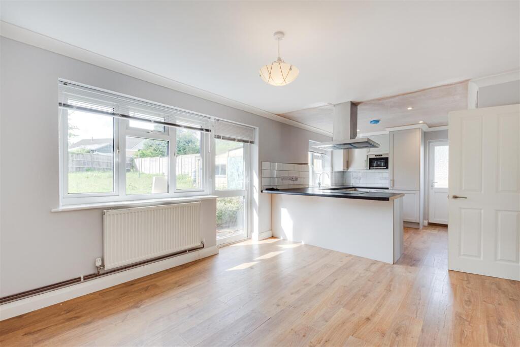 House in London, Tubbenden, Green Street Green - More