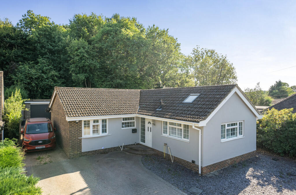 Main image of property: Hillside Walk, Storrington, RH20