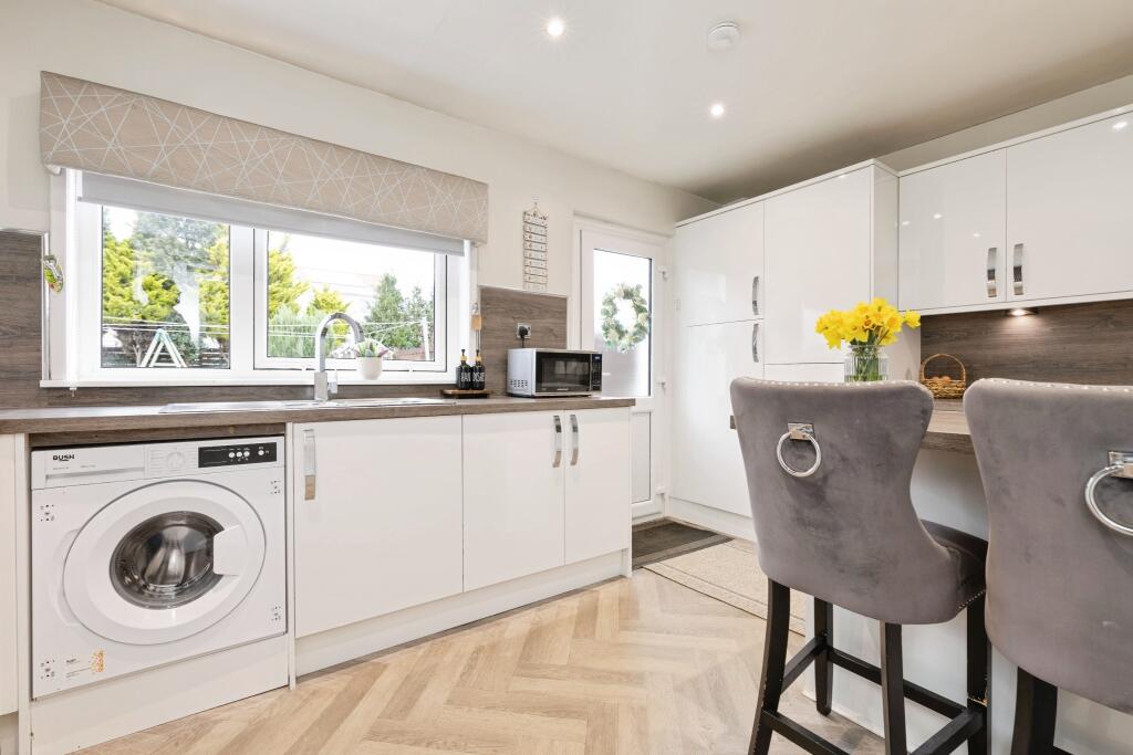 Brodick Avenue, Motherwell, ML1 photo 4