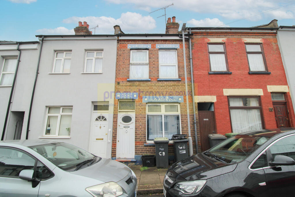 Main image of property: Warwick Road West, Luton, Bedfordshire, LU4