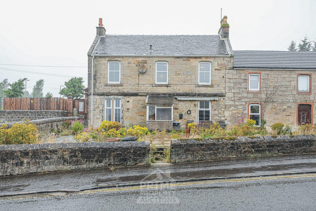 Main image of property: 11 Main Street, Muirkirk, KA18 3RG