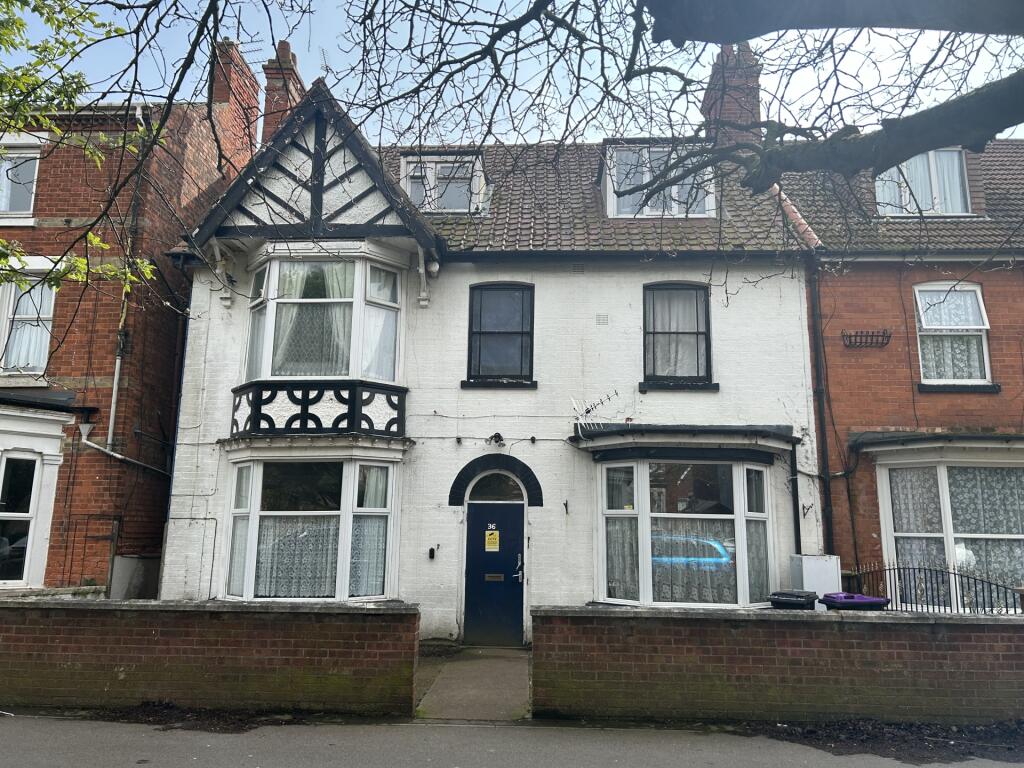 Main image of property: Scarbrough Avenue, Skegness, PE25