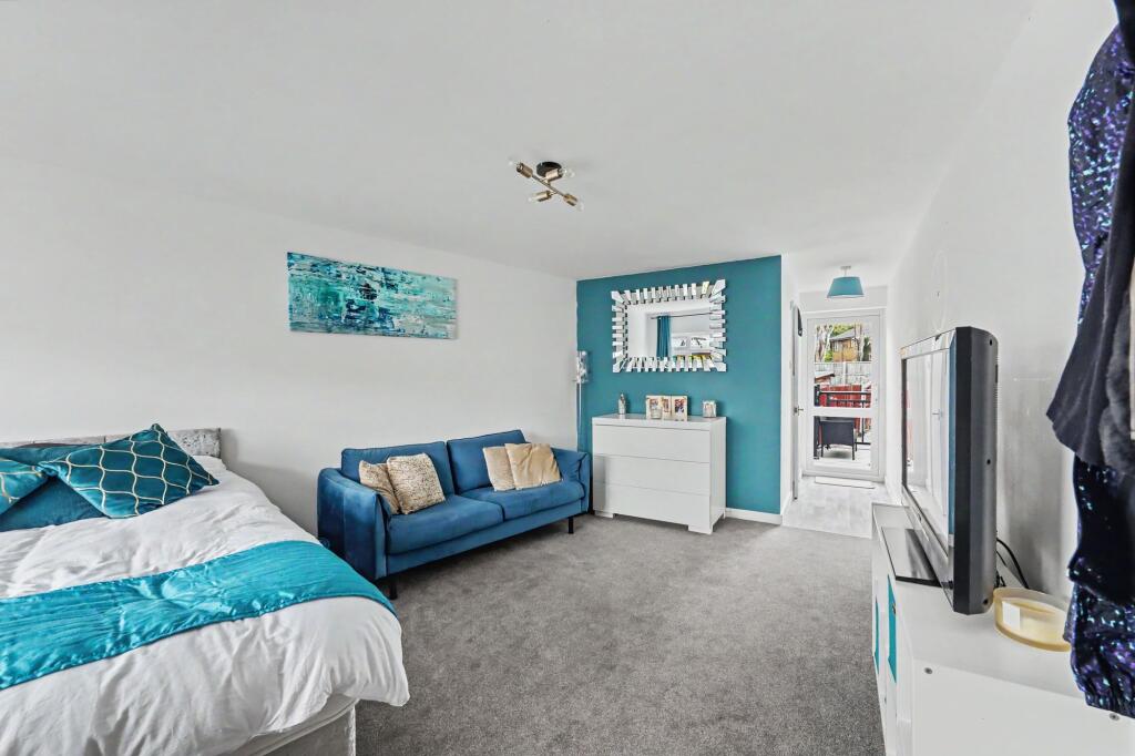 House in Brighton - View 5