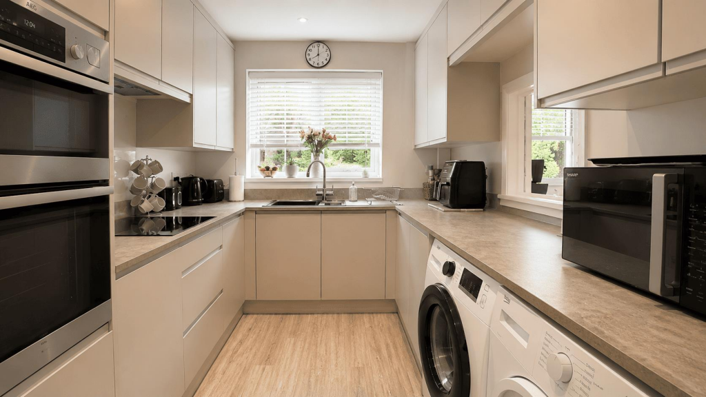 House in Macclesfield, Cheshire East - View 5