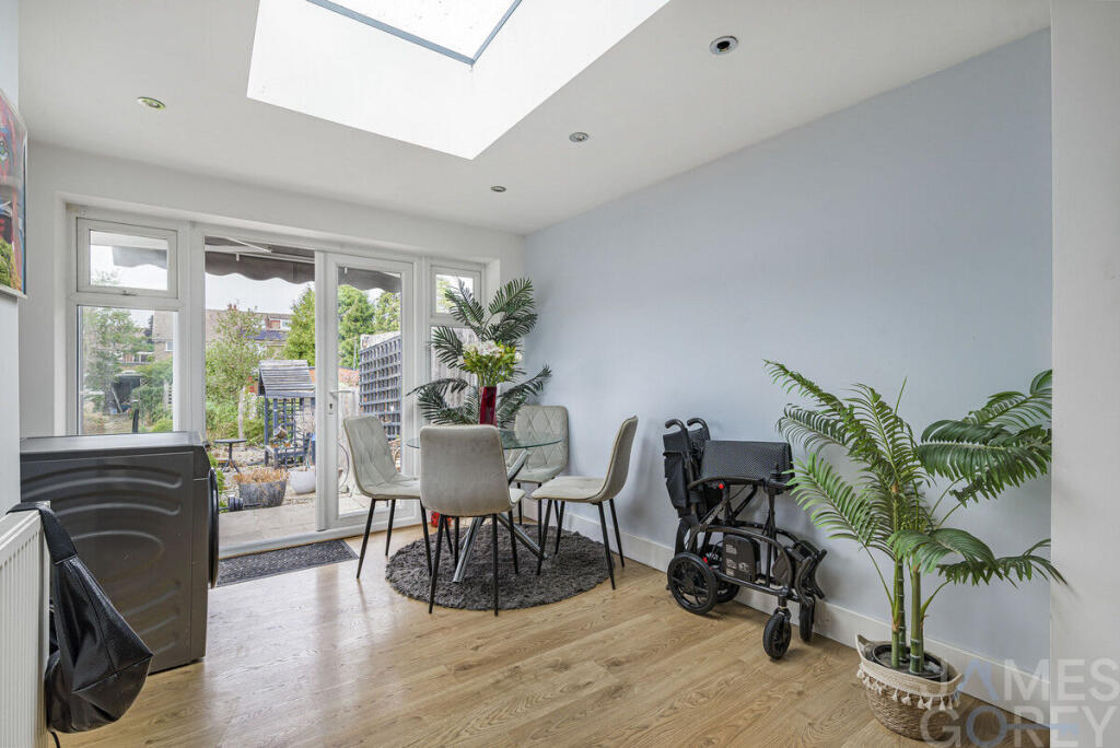 House in Dartford - View 4