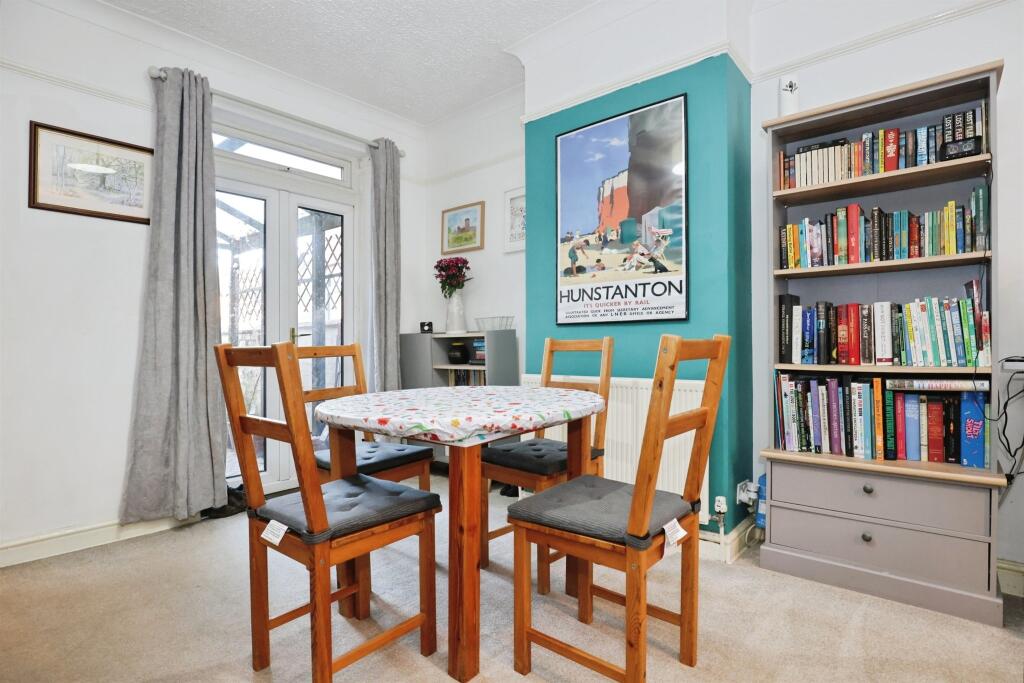 House in Northampton, Phippsville - View 6
