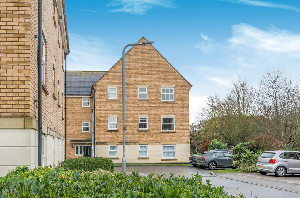Main image of property: Alchester Court, Towcester, Northamptonshire, NN12