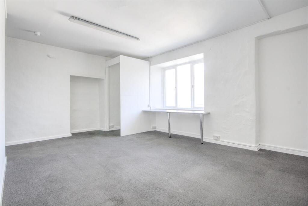 Additional image 7 of Sheep Street, Skipton