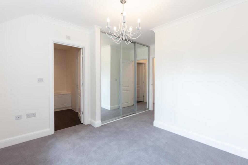 House in Cherwell, Yarnton - More