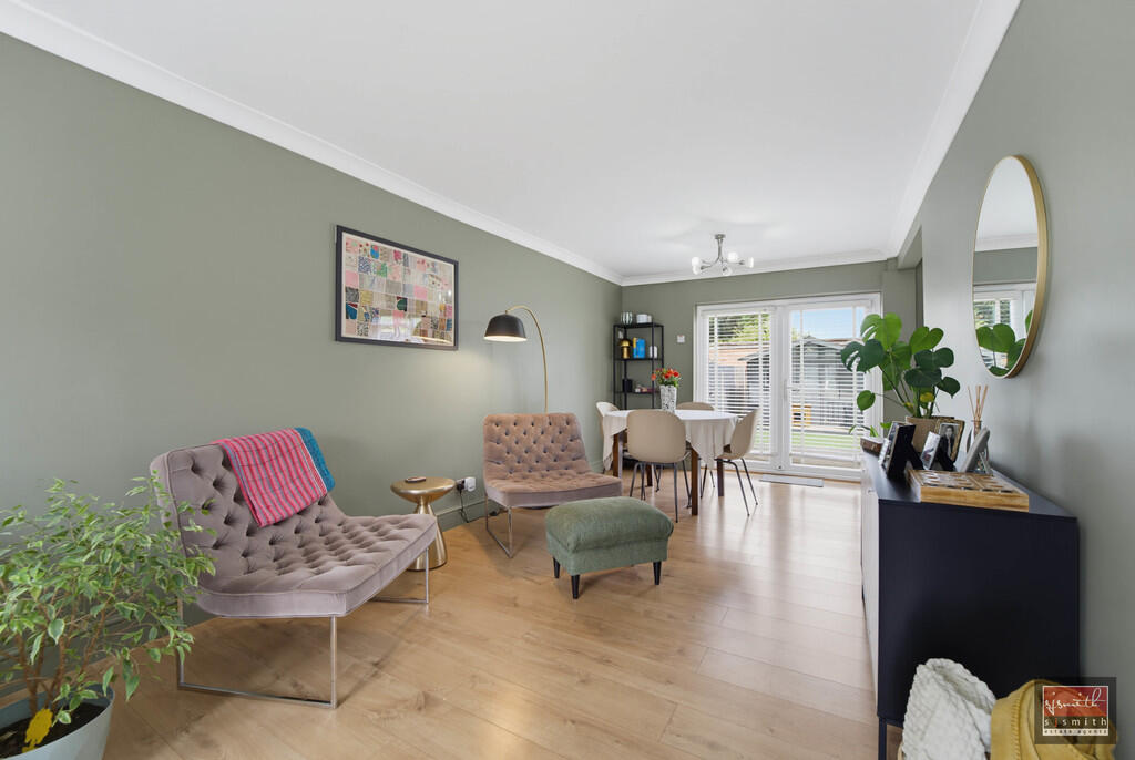 Viola Avenue, Stanwell TW19 photo 4