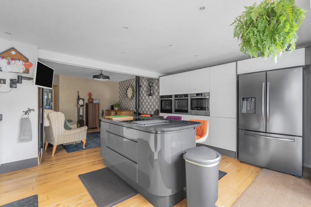 House in Portsmouth - View 5